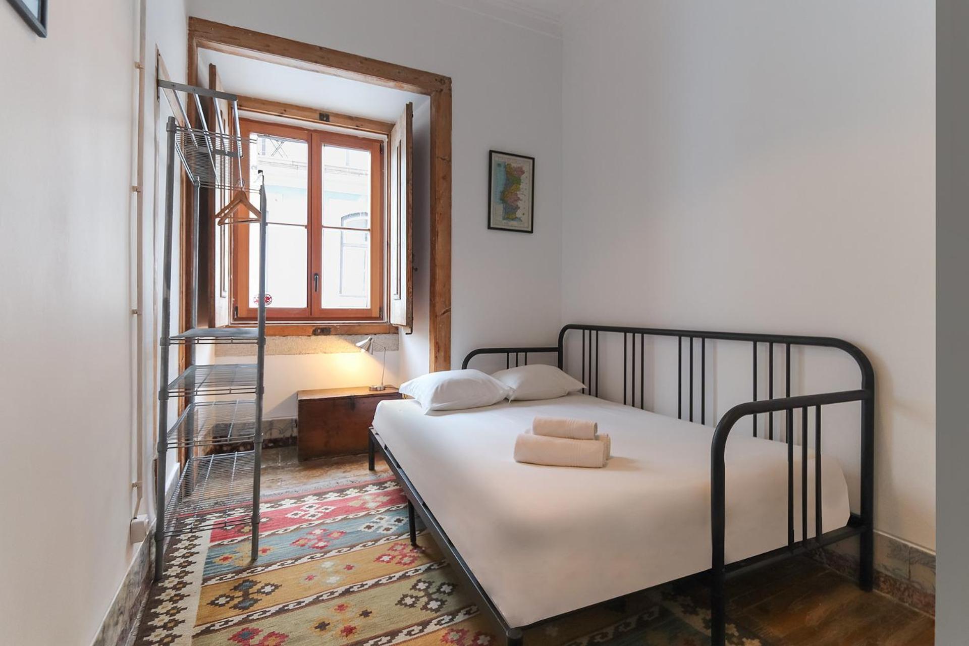 Downtown Vintage Suites By Homing Lisbon Bagian luar foto
