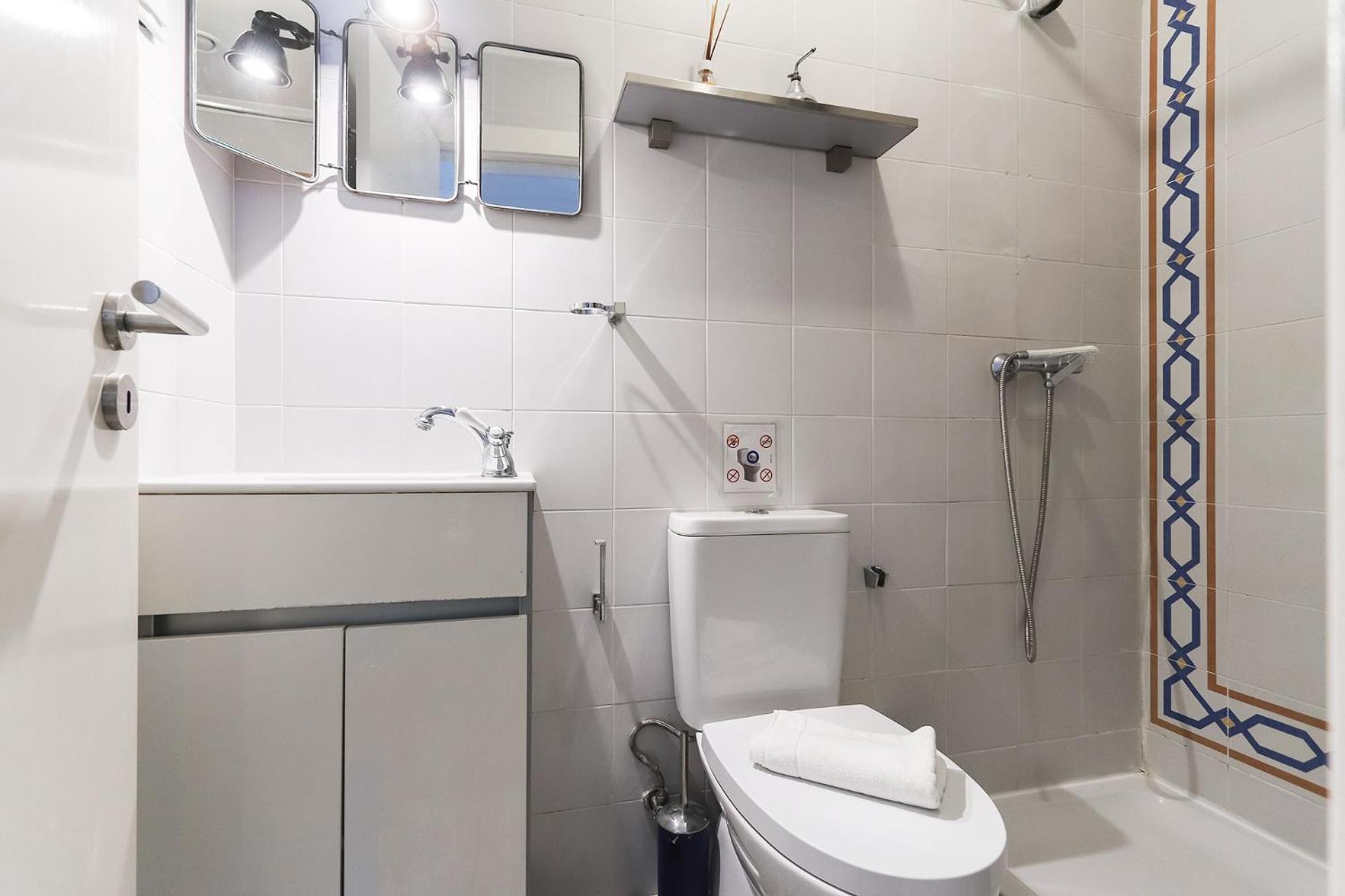 Downtown Vintage Suites By Homing Lisbon Bagian luar foto